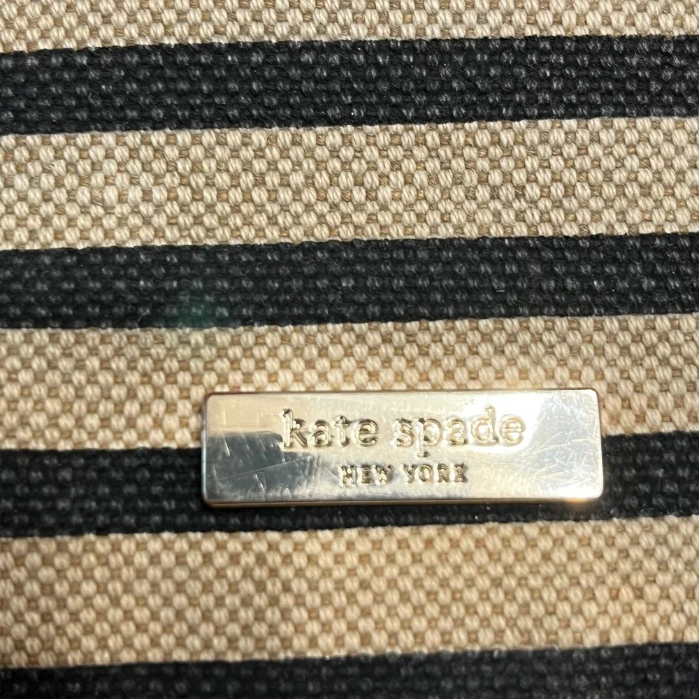 Kate Spade Villabella Ave. Celina‎ Striped Bow Wristlet Clutch Black Tan Patent